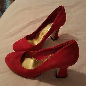 Red Suede Curved Heel Pumps