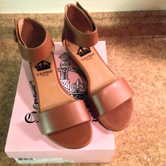 Crown Vintage Ankle  Sandal w/Adjustable Strap