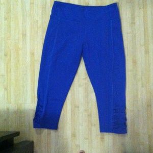 Marika crop leggings