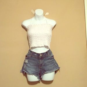 I'm Selling This Gorgeous White Ruffle Tank Top.