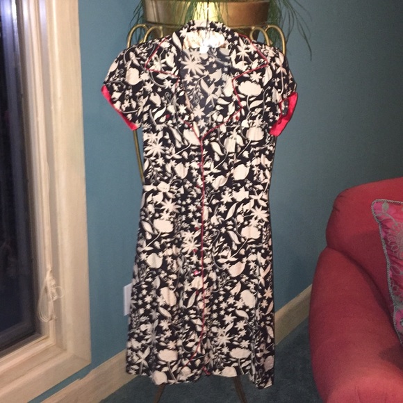Light floral dress for work or weekends.