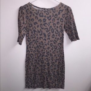 Cheetah print dress - size 2/4