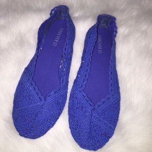 Brand new never worn lace flats