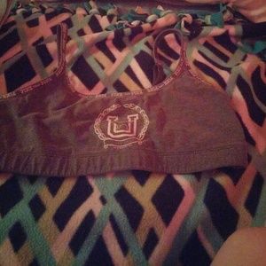 Vs pink sports bra