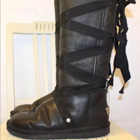 UGG Shoes - SOLD—UGG AUSTRALIA COLLECTION LTD Leather Boot