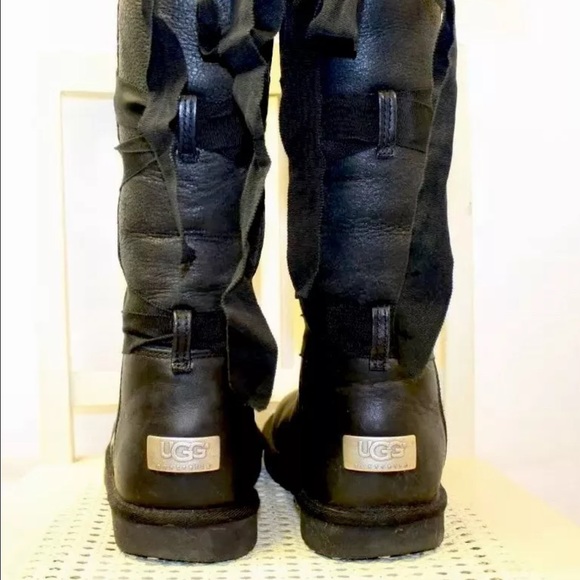 SOLD—UGG AUSTRALIA COLLECTION LTD Leather Boot - Picture 3 of 7