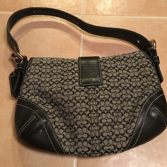 Authentic Coach bag - Picture 2 of 4