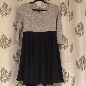 Cute grey and black dress!!!