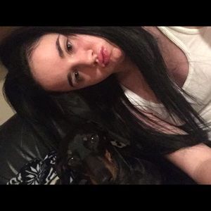 Meet your Posher, Brittany