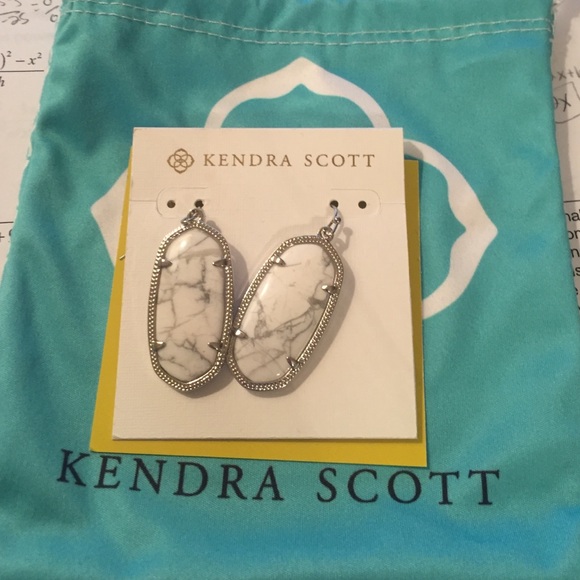 Kendra Scott Elle Earrings