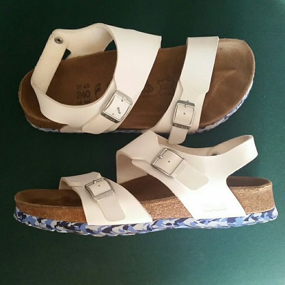 Adorable Birkenstocks