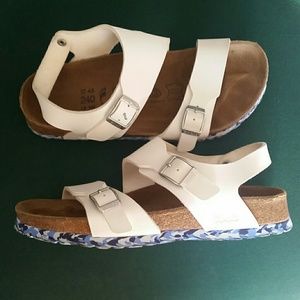 Adorable Birkenstocks