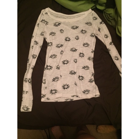 Printed Flower Long Sleeve T-shirt