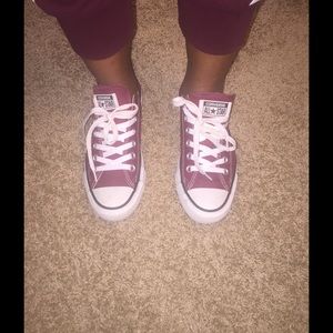 Burgundy converse
