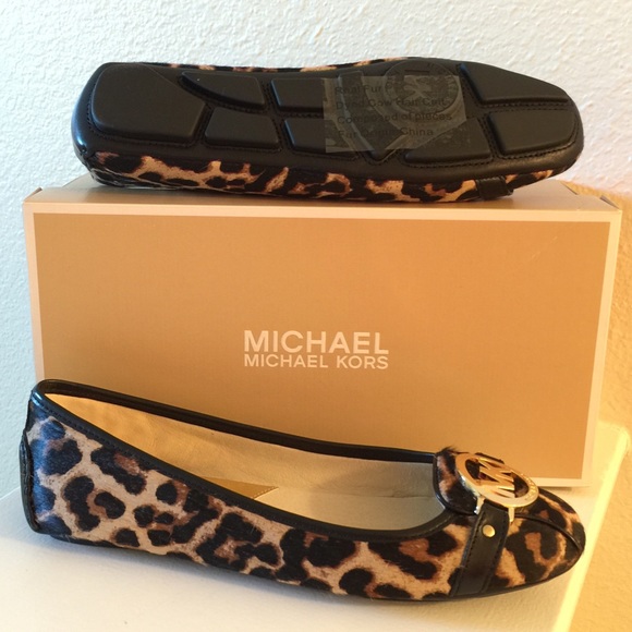 Michael Kors Cheetah Moccasins/Flats - Picture 4 of 4