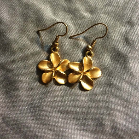 Hibiscus earrings
