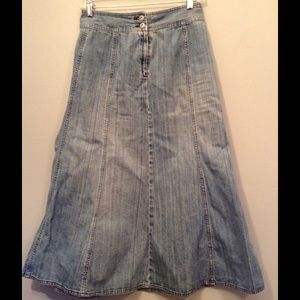 Denim Mid-Length Skirt