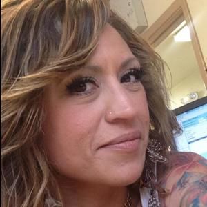 Meet your Posher, Eva