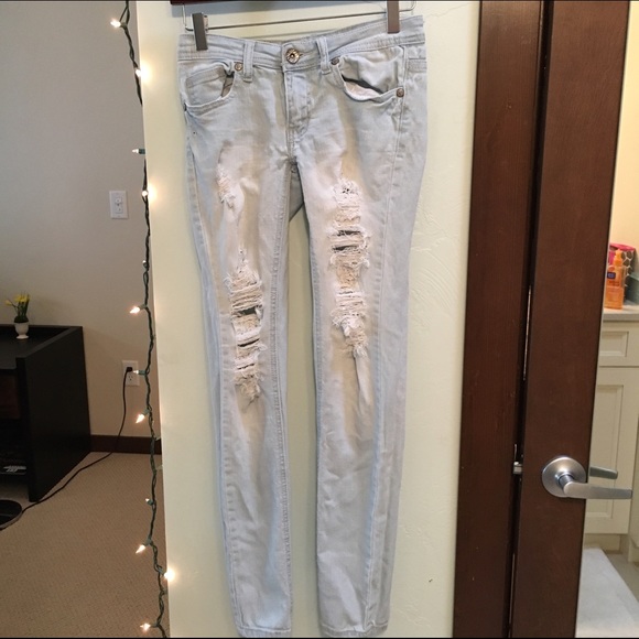 Distressed Skinny Jeans