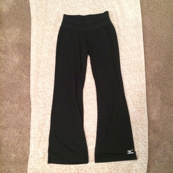 Mizuno dry fit flare leggings