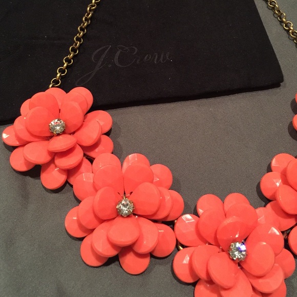 J. Crew Jewelry - J Crew Coral Flower Necklace J. Crew Jewelry - J Crew Coral Flower Necklace