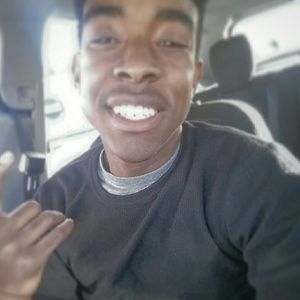 Meet your Posher, Quentin