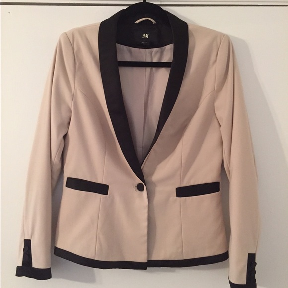 H&M Tuxedo Style Blazer