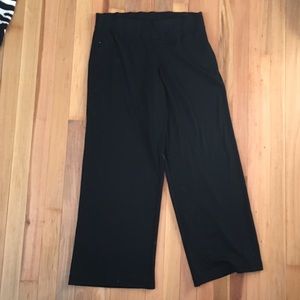 Eileen Fisher black Flowey stretchy pants