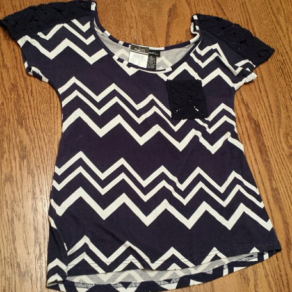 Chevron With Lace Shirt