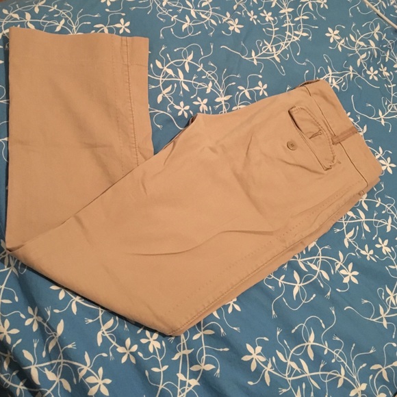 American Eagle khakis, size 4, short.