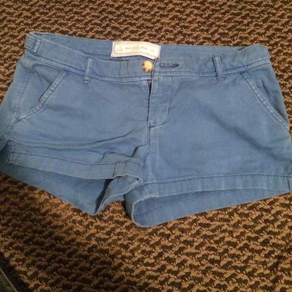 Shorts - Picture 2 of 2
