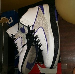 Jordan 2s Concord