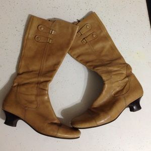 Vintage Biviel boots