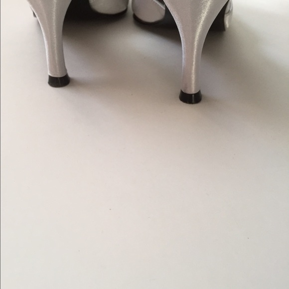 Coloriffics heels - Picture 3 of 4