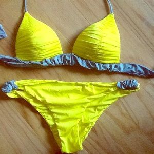 CHIO Swim - 💛Stunning CHIO Bikini💛NWT CHIO Swim - 💛Stunning CHIO Bikini💛NWT
