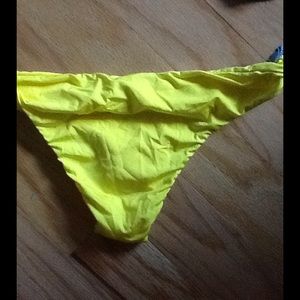 CHIO Swim - 💛Stunning CHIO Bikini💛NWT CHIO Swim - 💛Stunning CHIO Bikini💛NWT