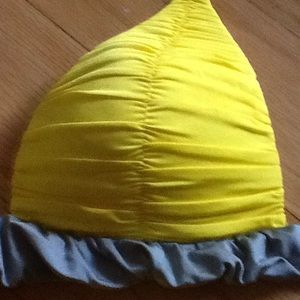 CHIO Swim - 💛Stunning CHIO Bikini💛NWT CHIO Swim - 💛Stunning CHIO Bikini💛NWT
