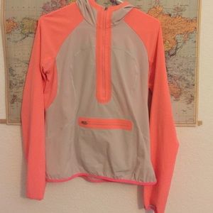 Lululemon Stash and Dash pullover