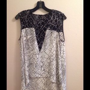 BCBG Crackle Print Top