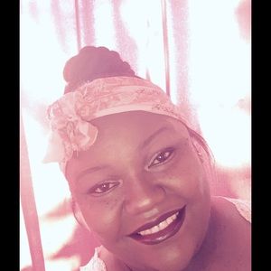 Meet your Posher, Tanya