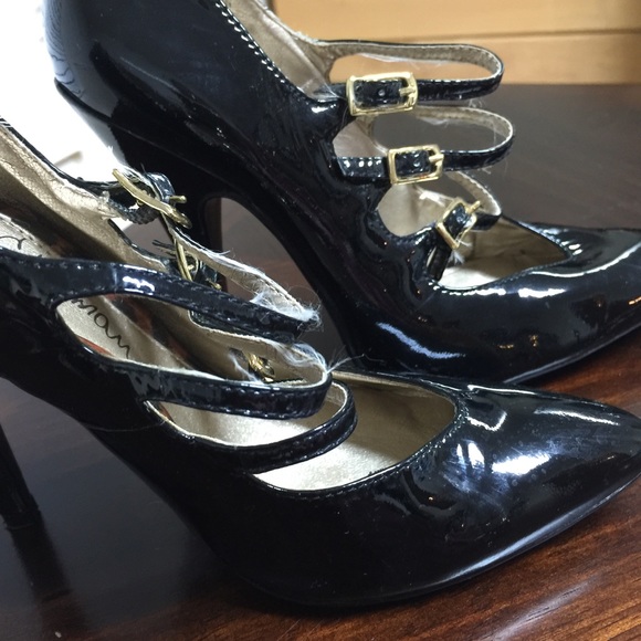 Sam elderman black 3 strap heels - Picture 2 of 4