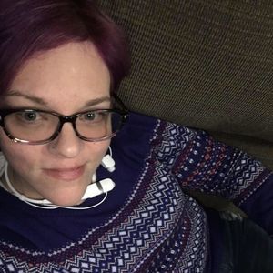 Meet your Posher, Laurie