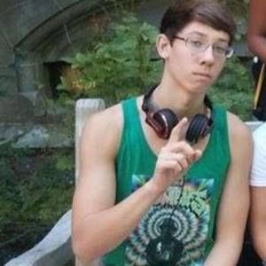 Meet your Posher, Noah