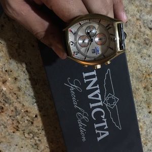 Invicta Special Edition Set