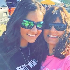 Meet your Posher, Sandy