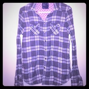 [American Eagle] plaid button up
