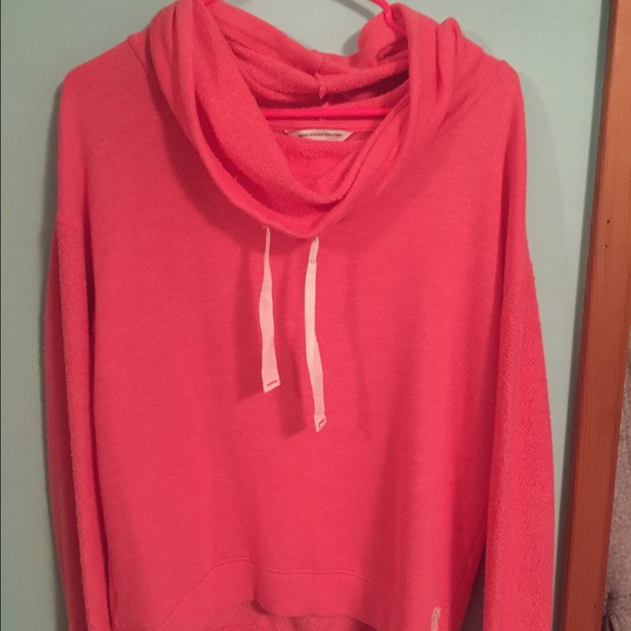 American Eagle Outfitters Sweaters - DONATING 3/1 AE cowl neck summer sweater