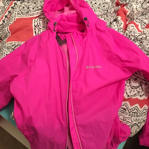 Hot Pink Columbia Rain jacket/Windbreaker