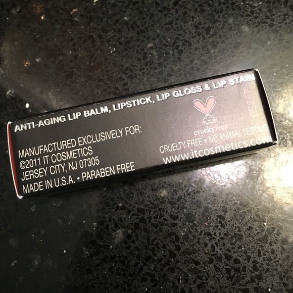 It cosmetics lip