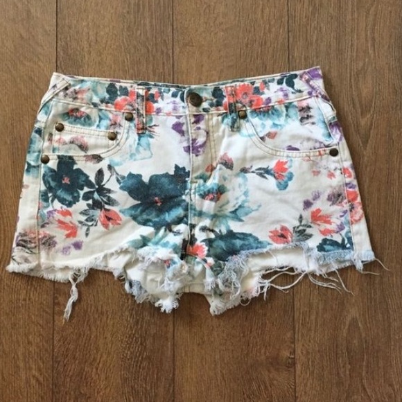 Free People Floral High Wasted Shorts